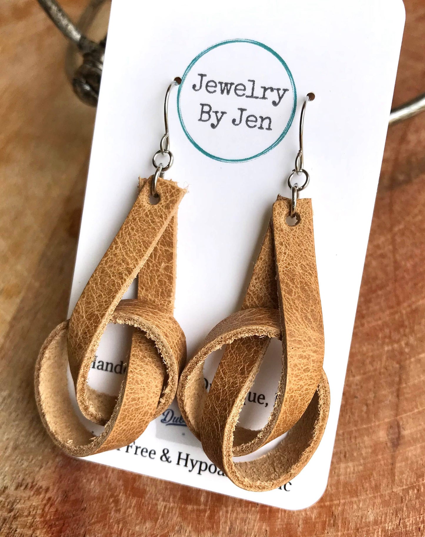 Knot Earrings: Weathered Tan