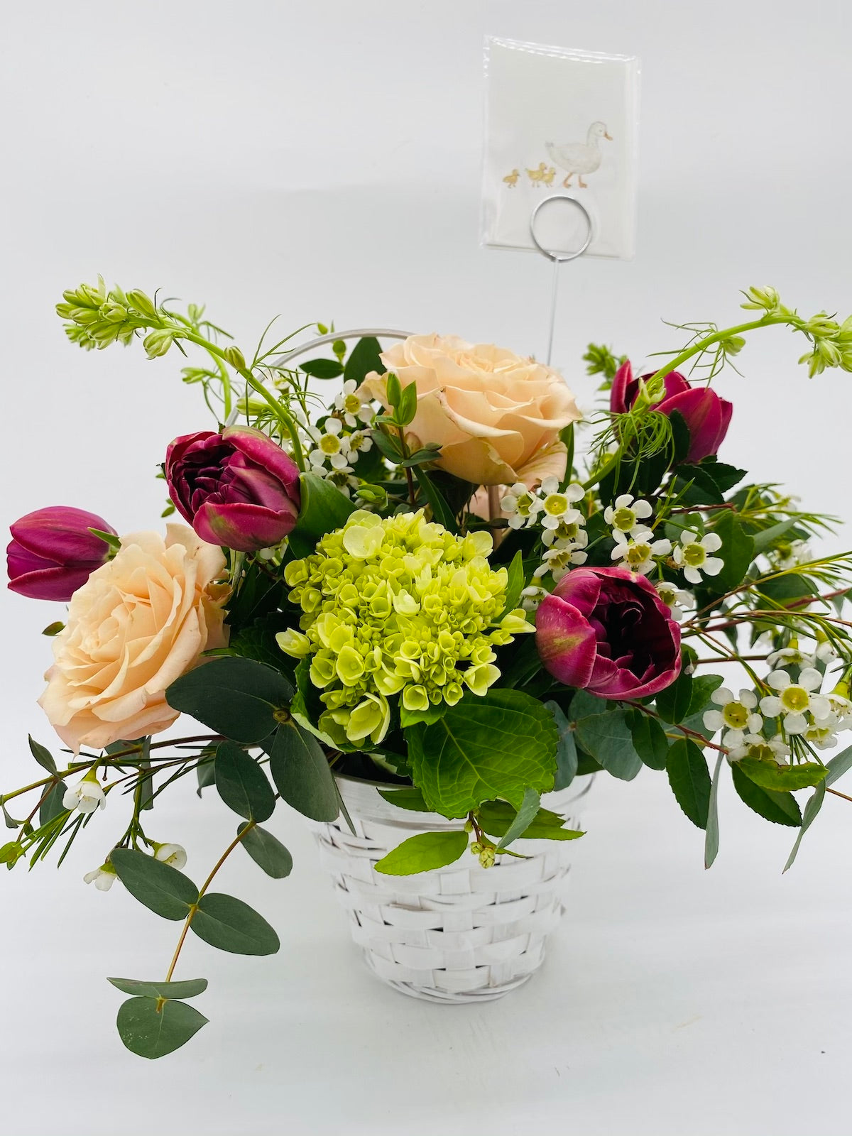 Spring bLooms Basket