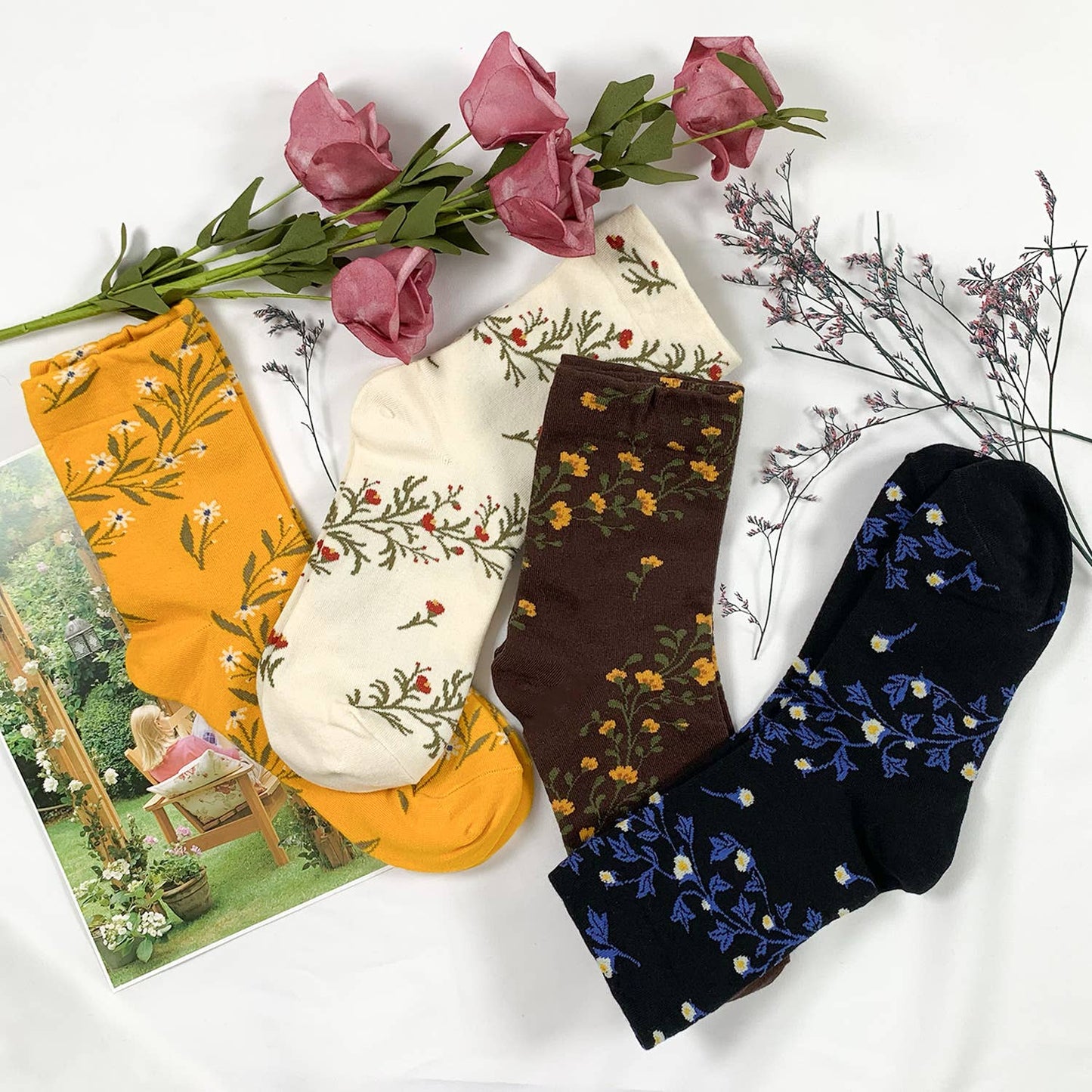 Women's Crew Twist Flower Socks