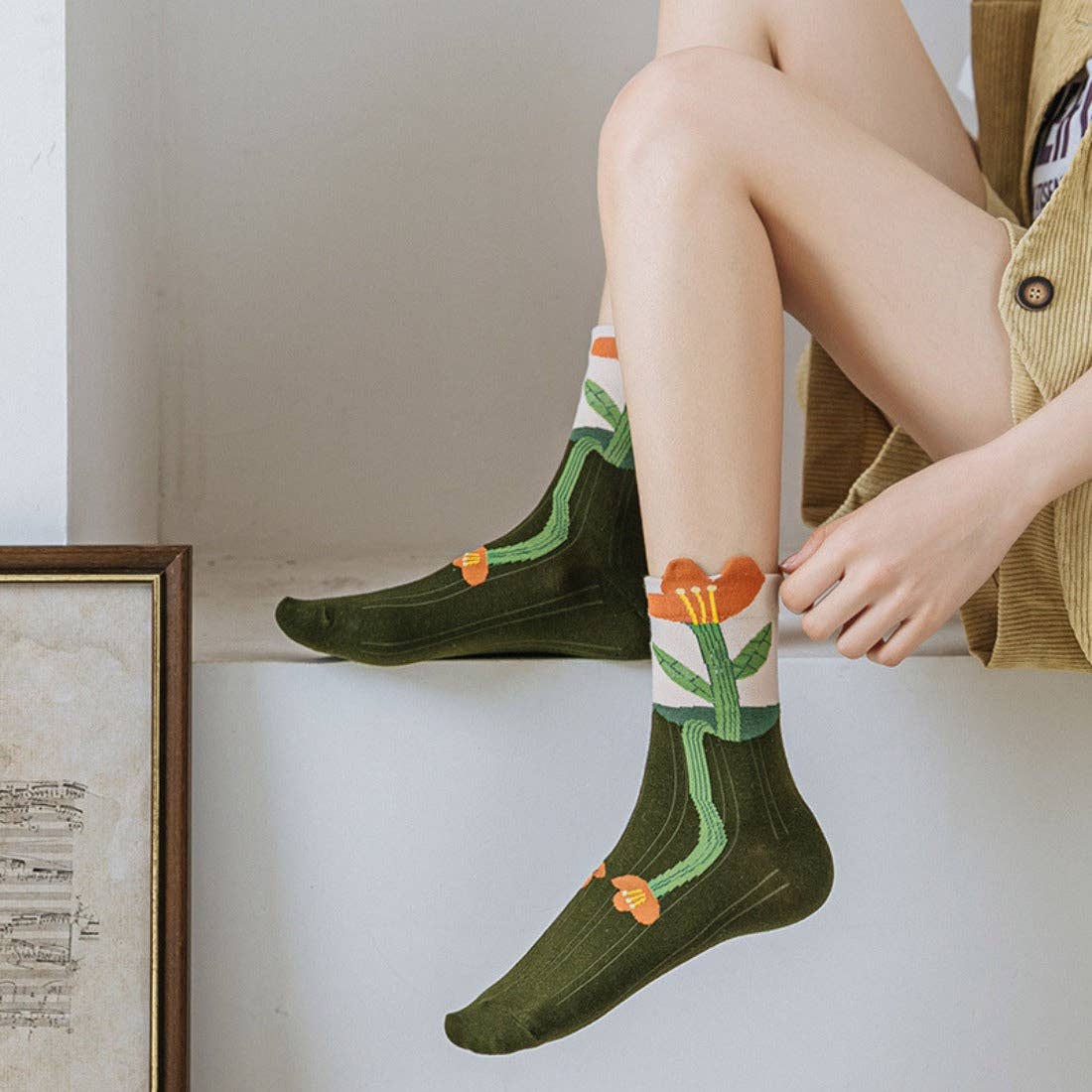 Rufia - Floral Lace Trim Mid-Calf Socks