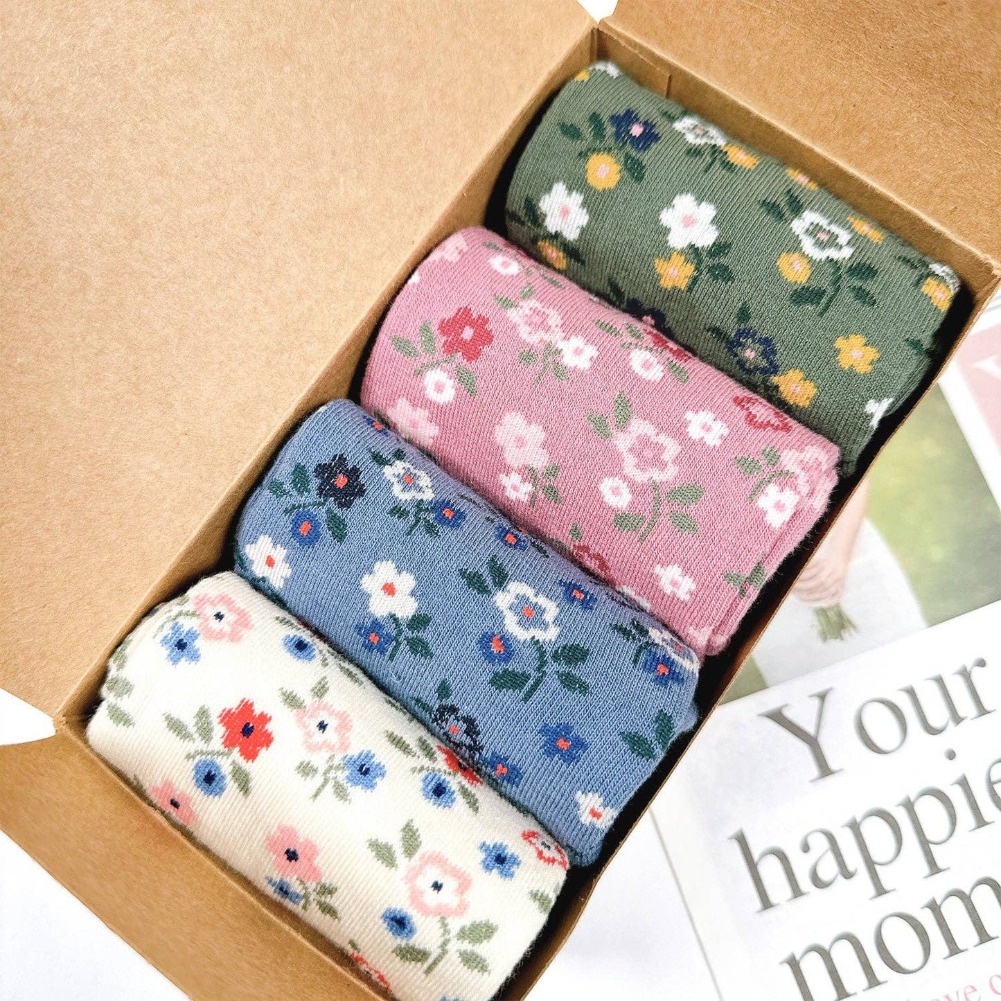 Women's  Flower Pattern Crew Socks