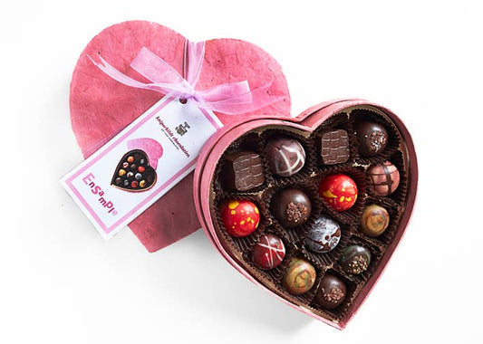 Heart Shaped Signature Chocolate Ensample 14pc