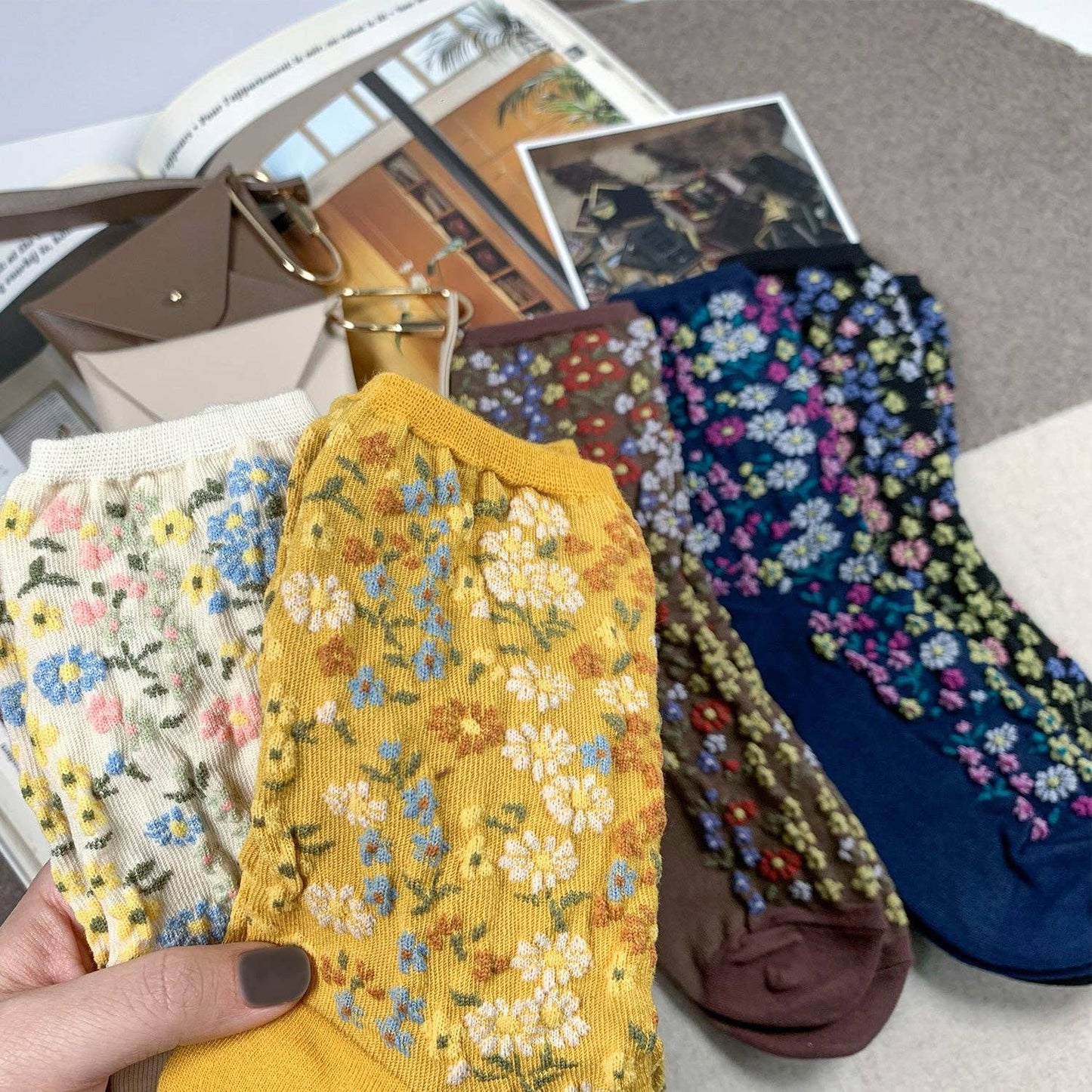 Women's Crew Blooming Garden Socks