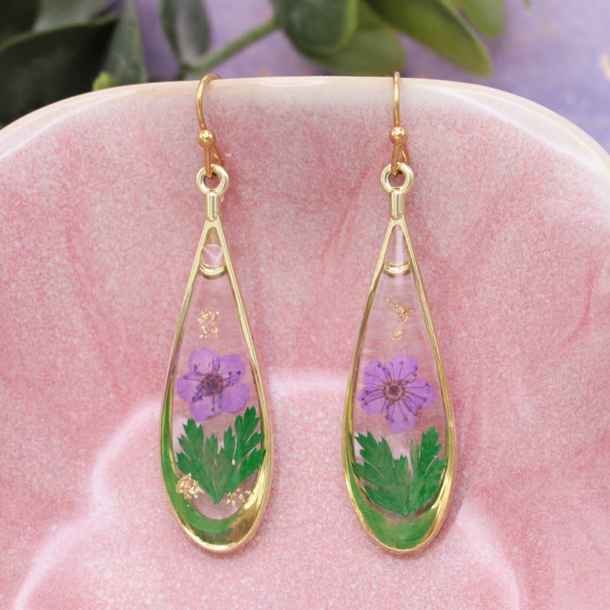Purple Flower Gold Teardrop Dried Flower Earrings