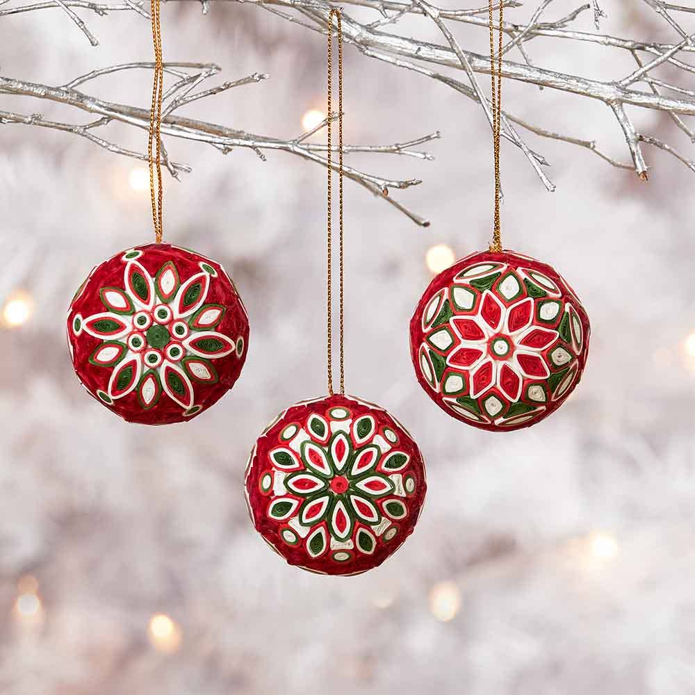 Quilled Christmas Balls Ornament