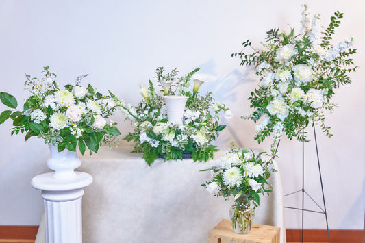 Urn/Photo Wreath & Standing Spray Set