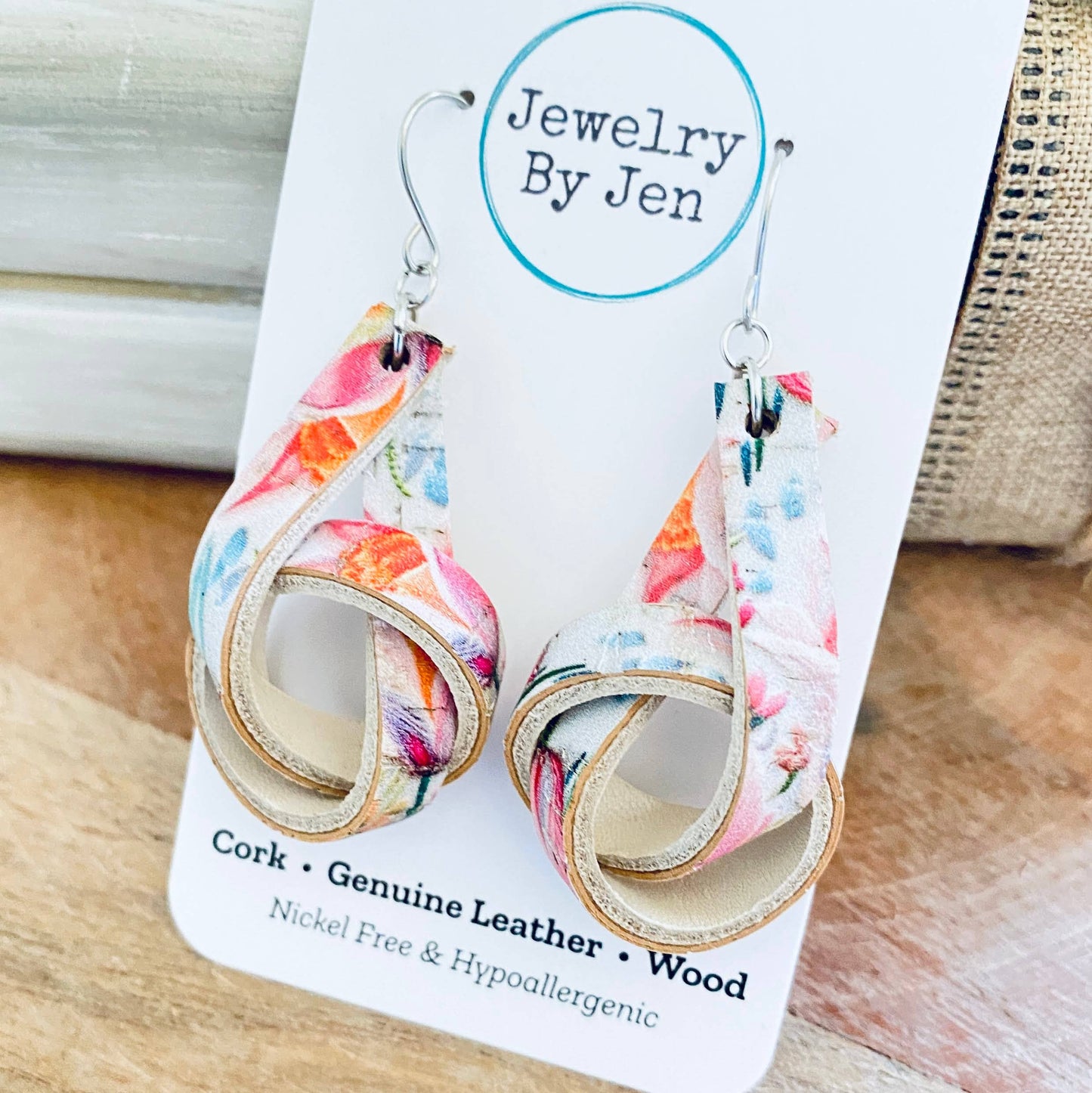 Knot Earrings: Tulips