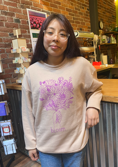 bLoom Crewneck