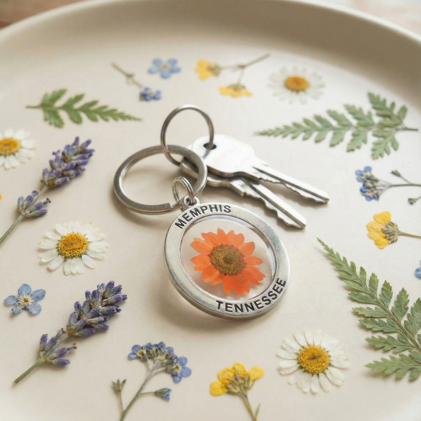 Mount Vernon, WA Pressed Flower Keychain
