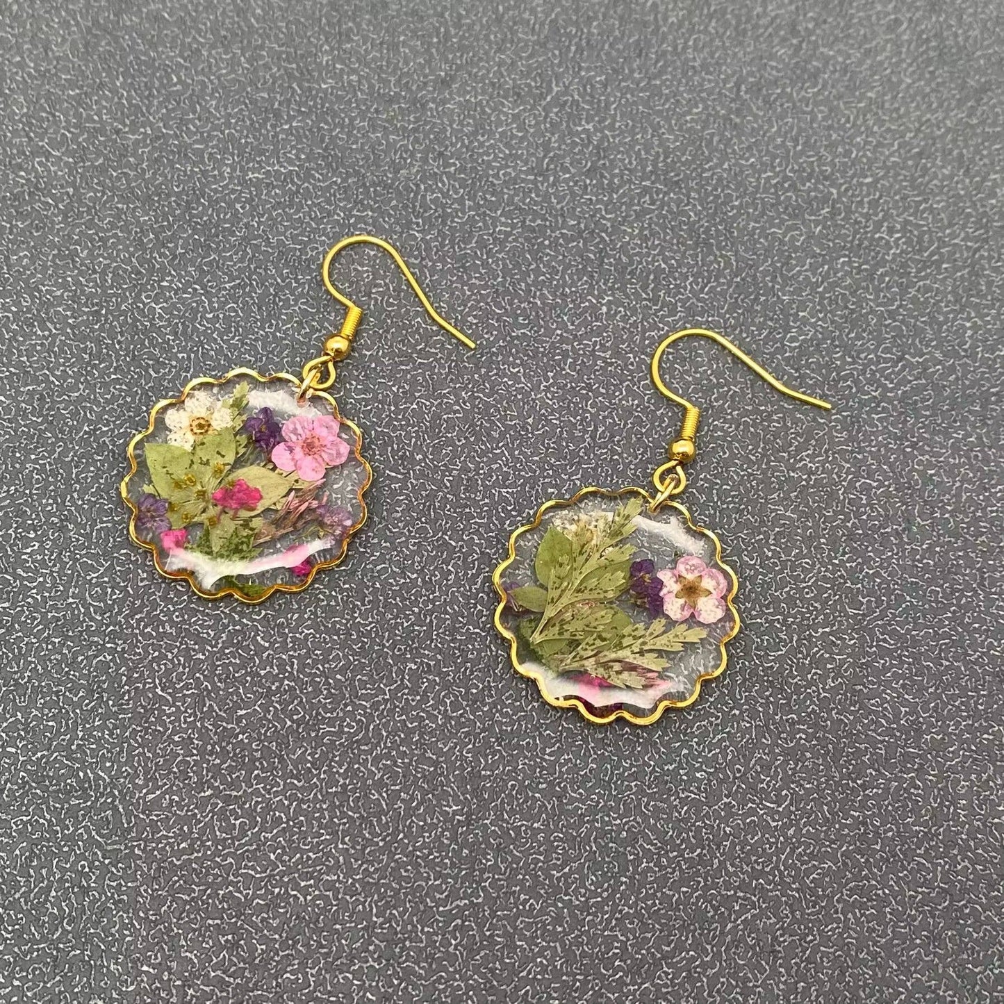 Pressed Dried Flower Dangle Earrings - PDF